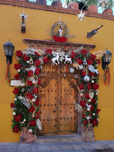 Christmas in San Miguel de Allende (It's Magical!)