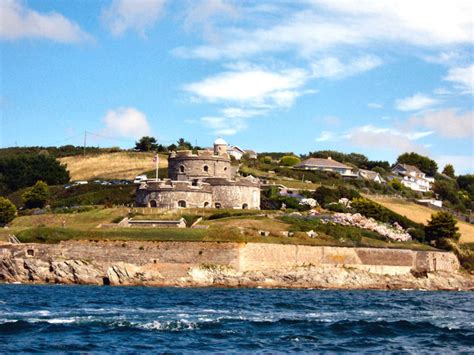 St Mawes Castle © David Dixon :: Geograph Britain and Ireland