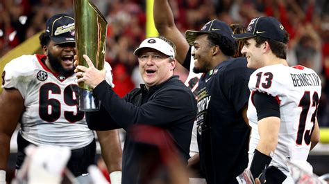 Georgia's Kirby Smart becomes highest-paid coach in college football