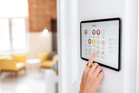 The development of smart home control panels - Diamond HMI