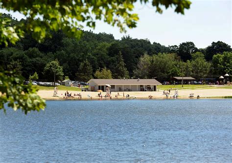 Lake Mohegan closed Tuesday due to rain