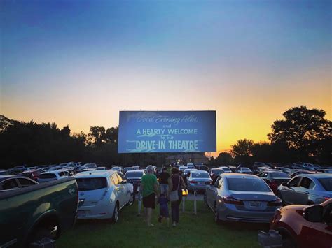 50 Best Drive-In Movie Theater Near Me in Every State in the USA - Tripelle