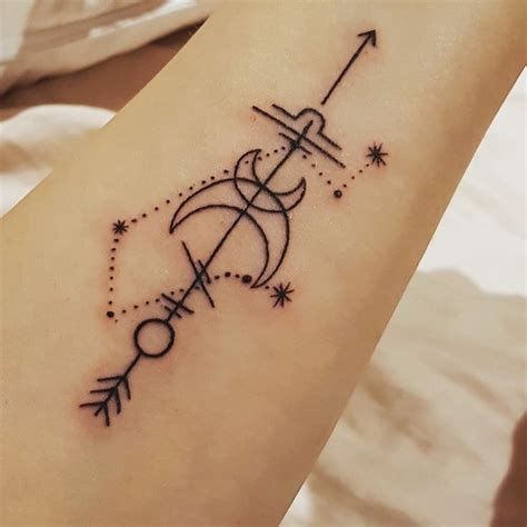 Scorpio Tattoos That Celebrate The Fiercely Loyal & Passionate Sign ...