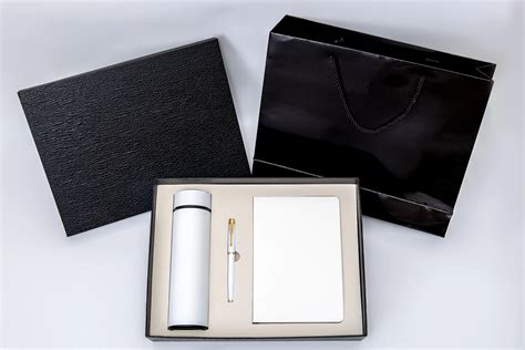 Corporate Gift Set Promotional Notepad Pen And Flask Gift Set Custom Logo Office Set - Buy ...