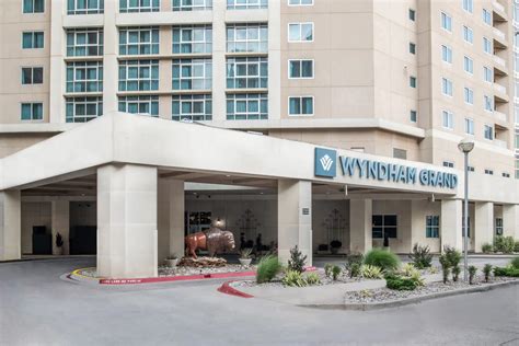 Wyndham Grand OKC Atrium — Self Walk