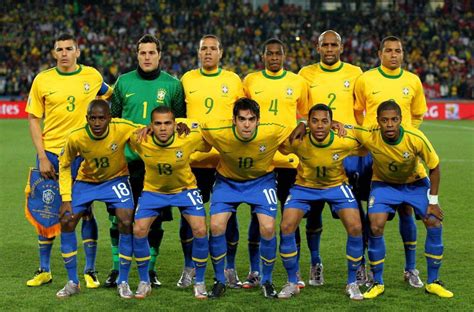 [200+] Brazil National Football Team Wallpapers | Wallpapers.com