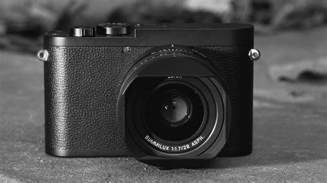 Leica Q2 Monochrom - Review 2020 - PCMag Australia