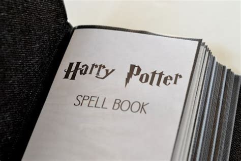 Harry Potter Spell Book: Printable Spells