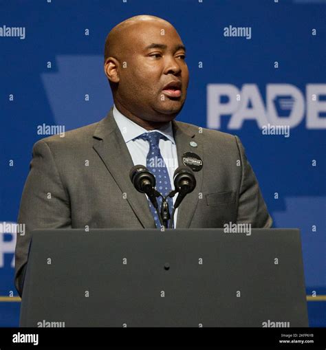 Dnc chair jaime harrison hi-res stock photography and images - Alamy