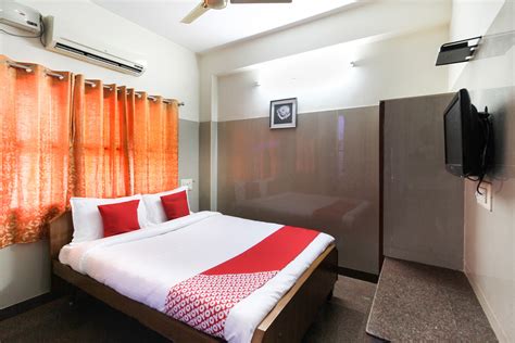 Oyo Rooms Hotels in Trichy Starting @ ₹551 - Upto 65% OFF on 21 Trichy Oyo Rooms Hotels