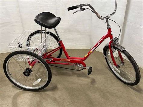 Miami-Sun 3-wheel bike with 24" rims and rear basket, adjustable seat ...