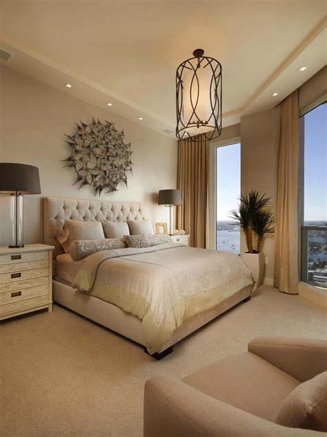 20+ Serene And Elegant Master Bedroom Decorating Ideas