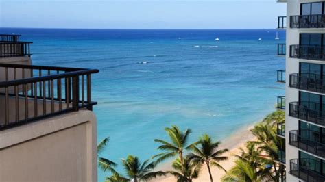 Moana Surfrider vacation deals - Lowest Prices, Promotions, Reviews ...