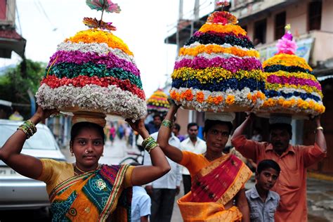 The significance of Bathukamma Festival | klapboardpost