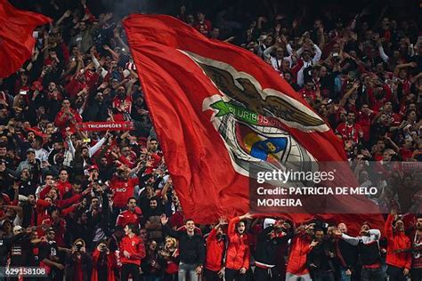 8,884 Benfica Fans Stock Photos, High-Res Pictures, and Images - Getty ...