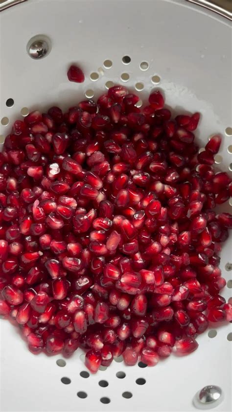 pomegranate seeds | Pomegranate recipes, Healthy recipes, Healthy groceries