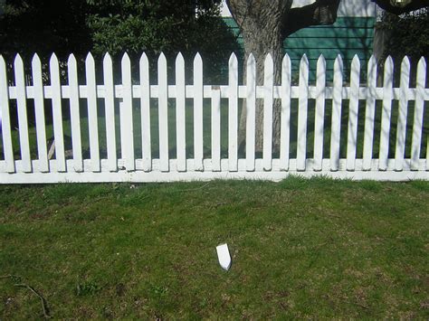 Fil:Wood fence.jpg – Wikipedia