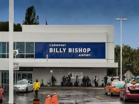 Billy Bishop Airport editorial image. Image of bishop - 27229290