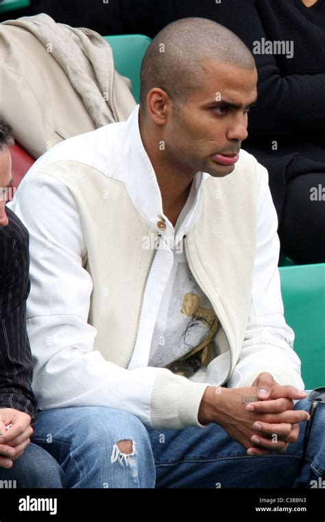 Tony Parker attends Les Internationaux de France de Roland Garros 2009 ...