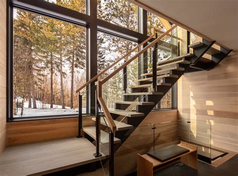 Modern Alpine Chalet – Northern Wide Plank