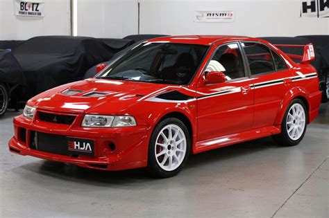 Mitsubishi Lancer Evo 6 Tommi Makinen Edition : ADN de championne De l'essence dans mes veines