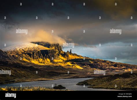 Winter sunrise old man storr hi-res stock photography and images - Alamy