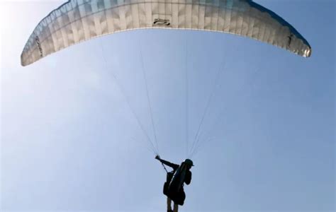 Learn To Paraglide – Lookout Mountain Flight Park