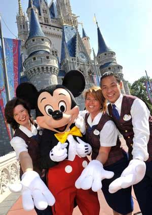 Disney World's Keys to the Kingdom Tour - Military Disney Tips