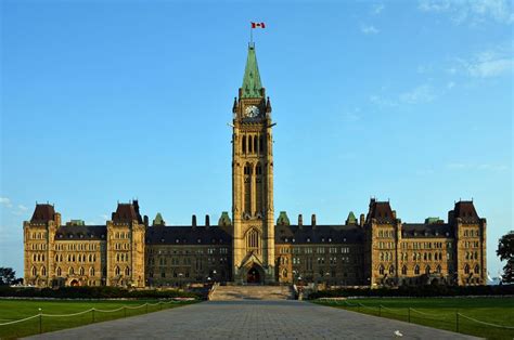 The Great Canadian City Halls And Government Buildings Thread - Page 6 - SkyscraperPage Forum