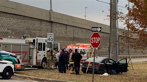 2 injured after car hits utility pole in south Huntsville | WHNT.com