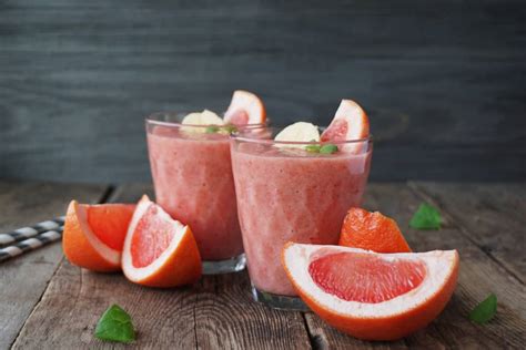 7 Day Grapefruit Diet For Weight Loss: Benefits, Cons, And A Sample Meal Plan