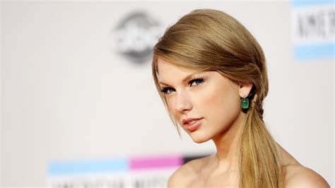 Taylor Swift Smile Wallpapers - Wallpaper Cave