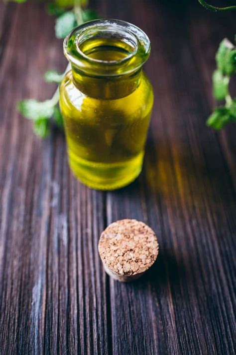 Best Homemade Peppermint Beard Oil for Hair Growth