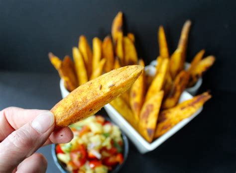 Spicy Camote Fries with Fresh Pineapple Salsa – The Expat Dietitian