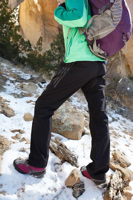 Our Favorite Women's Hiking Gear for Spring | Gear Institute