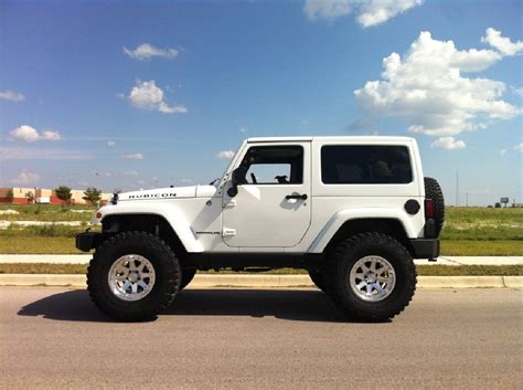 Awesome Two-Door Jeep Wrangler (67 Photos) trends https://pistoncars ...