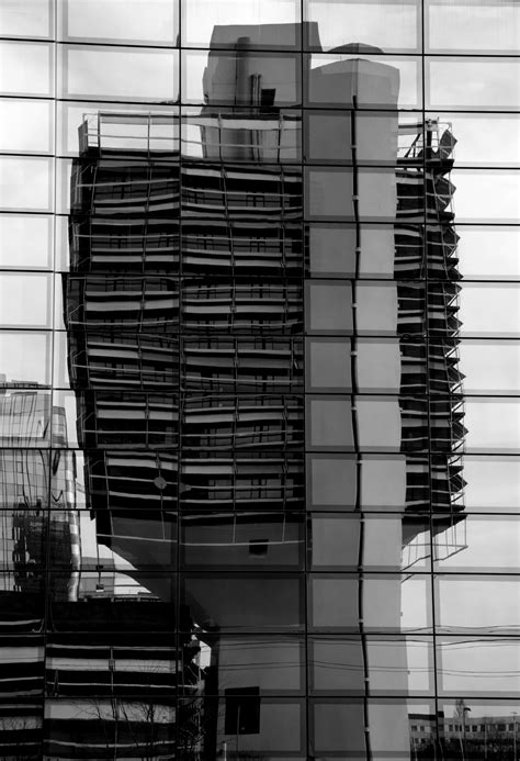Images Gratuites : noir et blanc, architecture, fenêtre, verre, bâtiment, Gratte-ciel, ligne ...