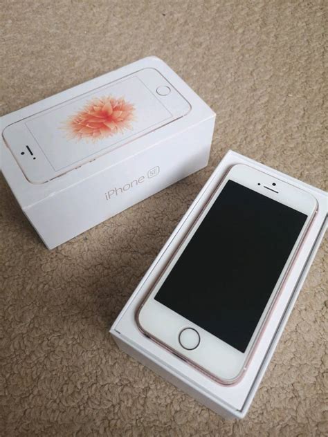 IPhone SE Rose Gold 64GB Locked with Cracks | in Rhymney, Blaenau Gwent ...