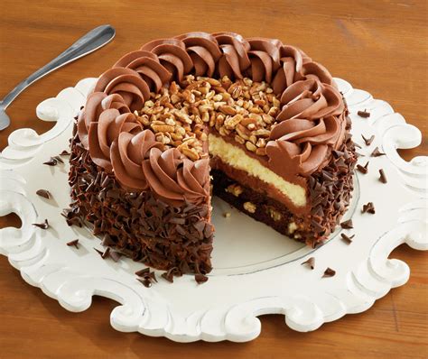 Delicious Chocolate Cake HD Wallpaper