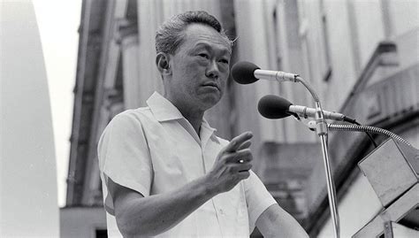 Lee Kuan Yew - The Warren Buffet of Singapore -Leadership Transformed ...