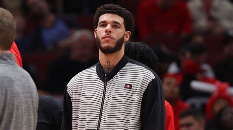 Bulls' Lonzo Ball (knee) expected to miss 2023-24 season | NBA.com