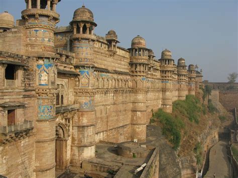 Top 10 Forts in India : The Living Legends | Insight India : A Travel Guide to India