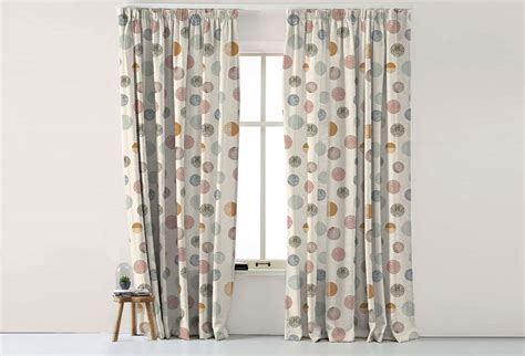 Custom-curtain