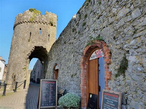 Tenby Castle - Best location of the Castles in Pembrokeshire?