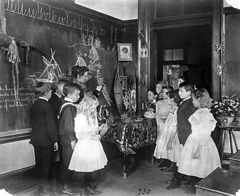 See inside old school classrooms from more than 100 years ago - Click Americana