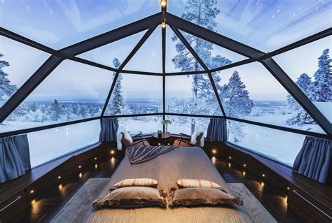 Glass igloos Finland | Levin Iglut – Golden Crown