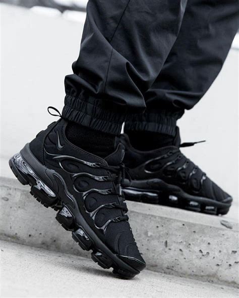 Nike Air VaporMax Plus All Black 924453-004 - True Looks