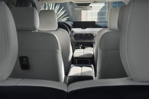 View Interior Photos of the 2024 Mazda CX-90