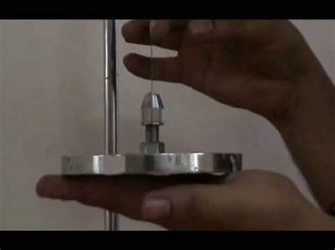 Physics Lab Demo : Torsional Pendulum - YouTube