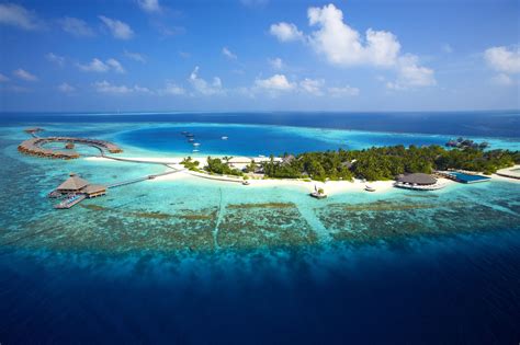 Huvafen Fushi, Maldives | Beautiful hotels, Vacation, Tourist